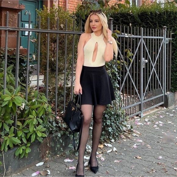 Zara Cream Bodysuit Knit Cut Out Halter Neck Size XL - Picture 5 of 9